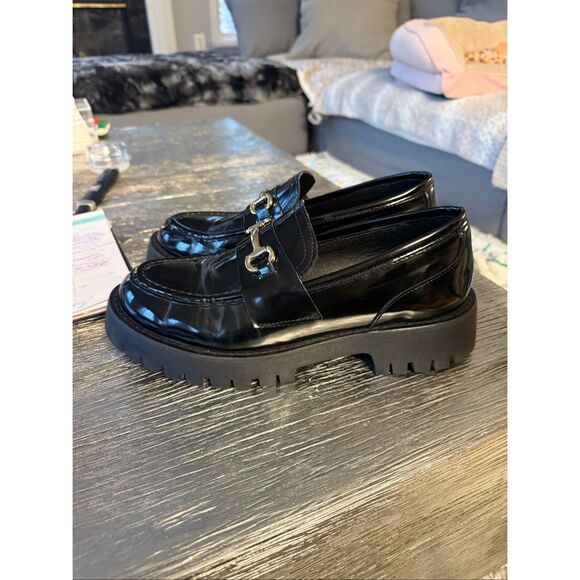 Steve Madden Lando Black Faux Patent Leather Lug Sole Loafers sz 11 - Picture 4 of 7